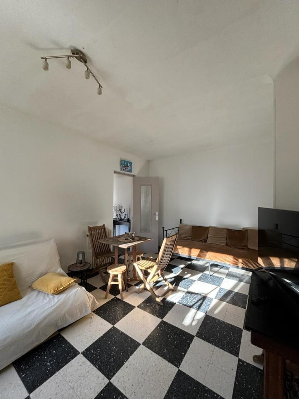 Appartement Chateauneuf Les Martigues Екстериор снимка