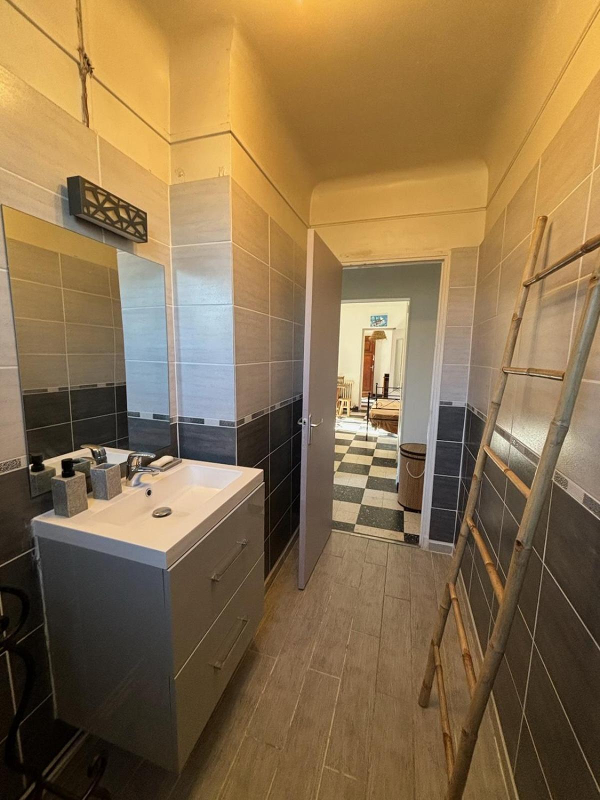 Appartement Chateauneuf Les Martigues Екстериор снимка